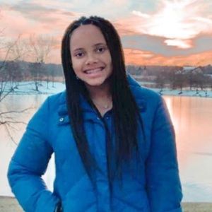 Meet your Posher, Sophia